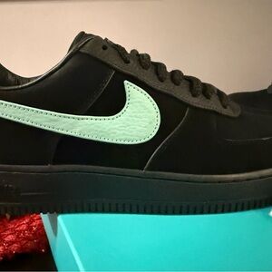 Nike Tiffany